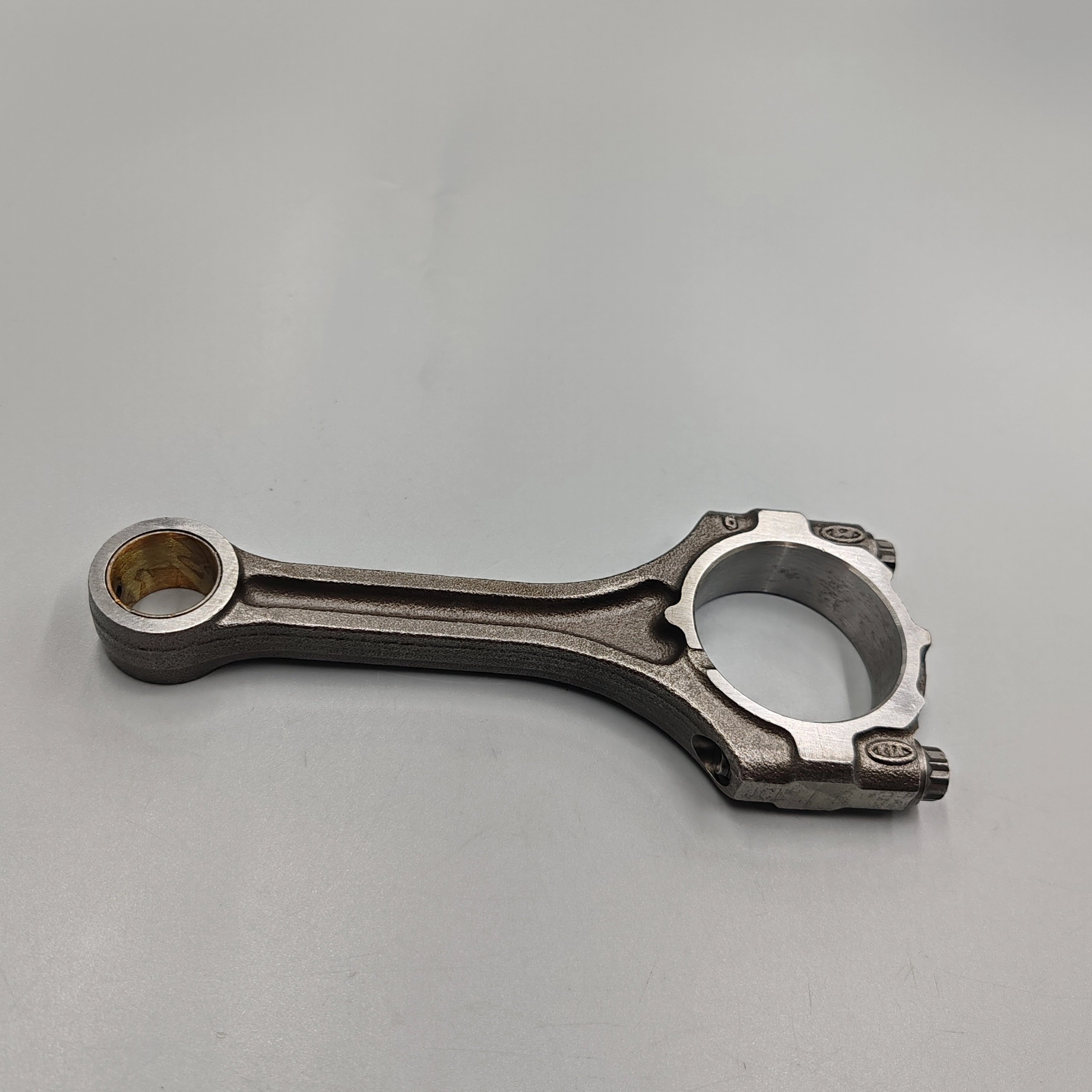 Orijinal Mobis Hyundai Kia 1.6 T-GDI G4FJ Piston Kolu Biyel Kolu (OEM: 23510-2B700)